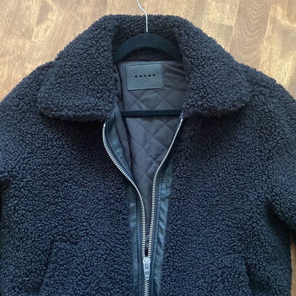 Blank NYC Teddy Jacket Bomber Black size Small - Picture 4 of 14